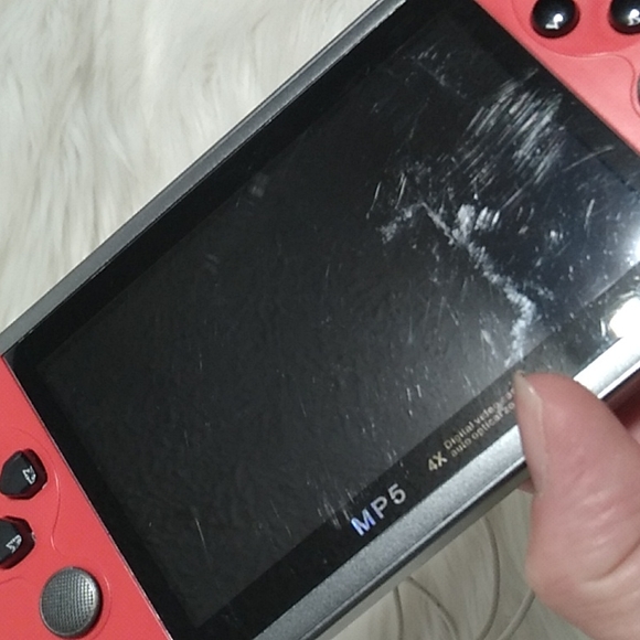 MP5 4X Digital Video Camera/Portable Multimedia Player Auto Optical Zoom - Picture 9 of 10